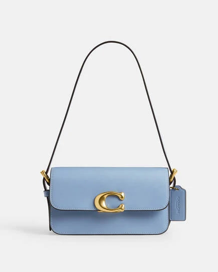 Coach Zoe Shoulder Bag 20 (Light/Pastel Blue)