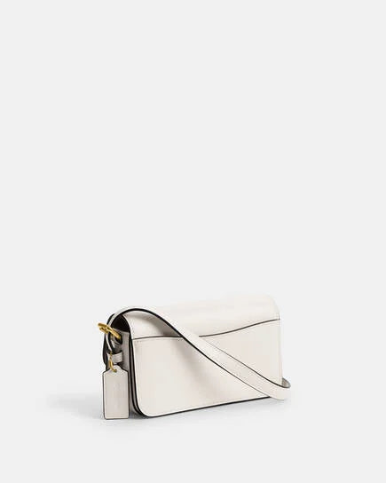 Coach Zoe Shoulder Bag 20 (WHITE)
